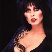 Cassandra Peterson 