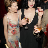 Dita Von Teese 