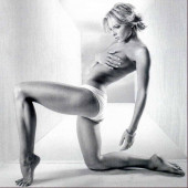 Jaime Pressly 