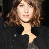 Alexa Chung 