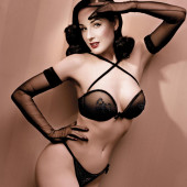 Dita Von Teese 