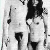 Yoko Ono 