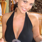 Denise Milani 