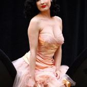 Dita Von Teese 