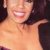 Shirley Bassey 