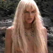 Daryl Hannah 