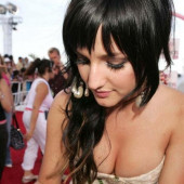 Ashlee Simpson 