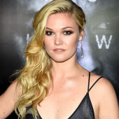 Julia Stiles 