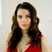 Hayley Atwell 