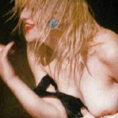 Courtney Love 