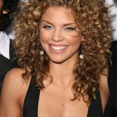 AnnaLynne McCord 