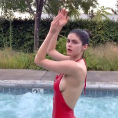 Alexandra Daddario 