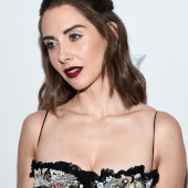 Alison Brie braless