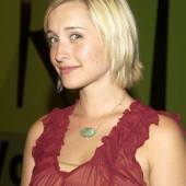 Allison Mack leaked