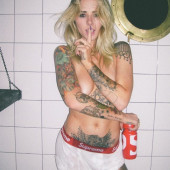 Alysha Nett naked