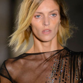 Anja Rubik see through