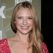 Anna Torv