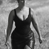 Ashley Graham dekollete