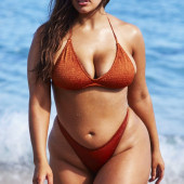 Ashley Graham sports illustrated