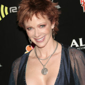 Lauren Holly 