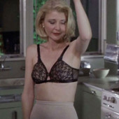 Beth Broderick 