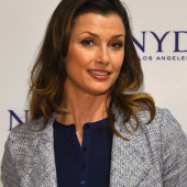 Bridget Moynahan hot