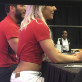 Candice LeRae 