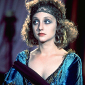 Carol Kane 