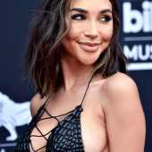 Chantel Jeffries braless