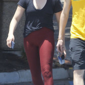 Chloe Grace Moretz cameltoe