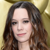 Chloe Pirrie