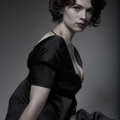 Hayley Atwell 