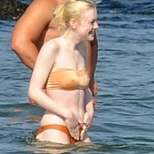 Dakota Fanning bikini