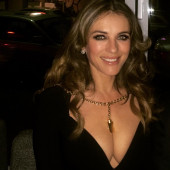 Elizabeth Hurley cleavage