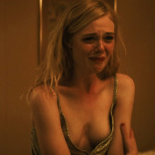 Elle Fanning nude scene