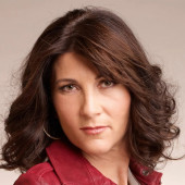 Eve Best