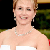 Gabrielle Carteris oops