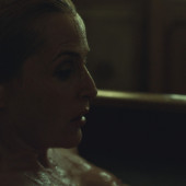 Gillian Anderson topless