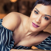 Grace Byers sexy