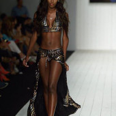 Hadassah Richardson runway