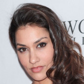 Janina Gavankar