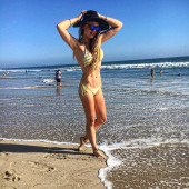Joelina Drews bikini