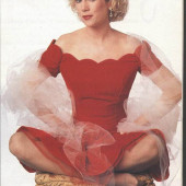 Julia Duffy 