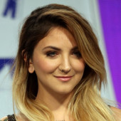 Julia Michaels