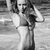 Julia Wulf bikini
