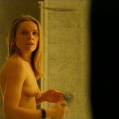 Karoline Eichhorn naked scene