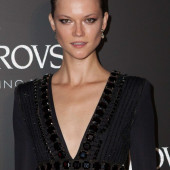 Kasia Struss braless