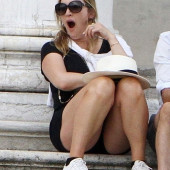 Kate Winslet upskirt