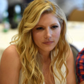 Katheryn Winnick cleavage