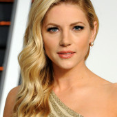 Katheryn Winnick hot